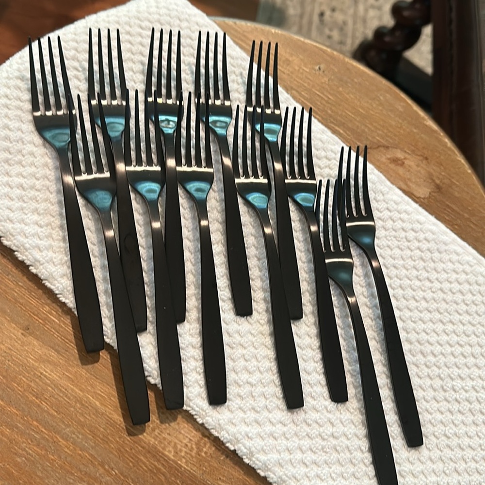 π΄4, 8 or 12 Piece Set(s) of Hearth & Hand Magnolia Matte Black Flatware π΄ - Picture 8 of 14